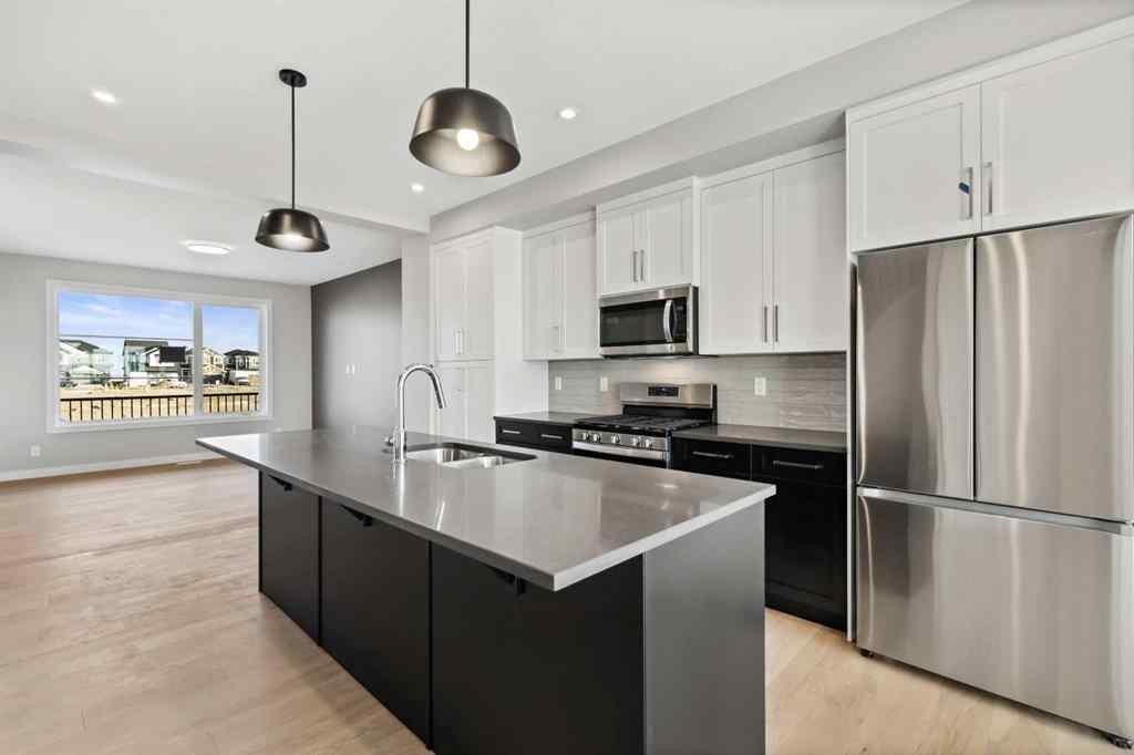 MLS® A2240255 - 632 Sora Boulevard SE in Hotchkiss Calgary, Residential