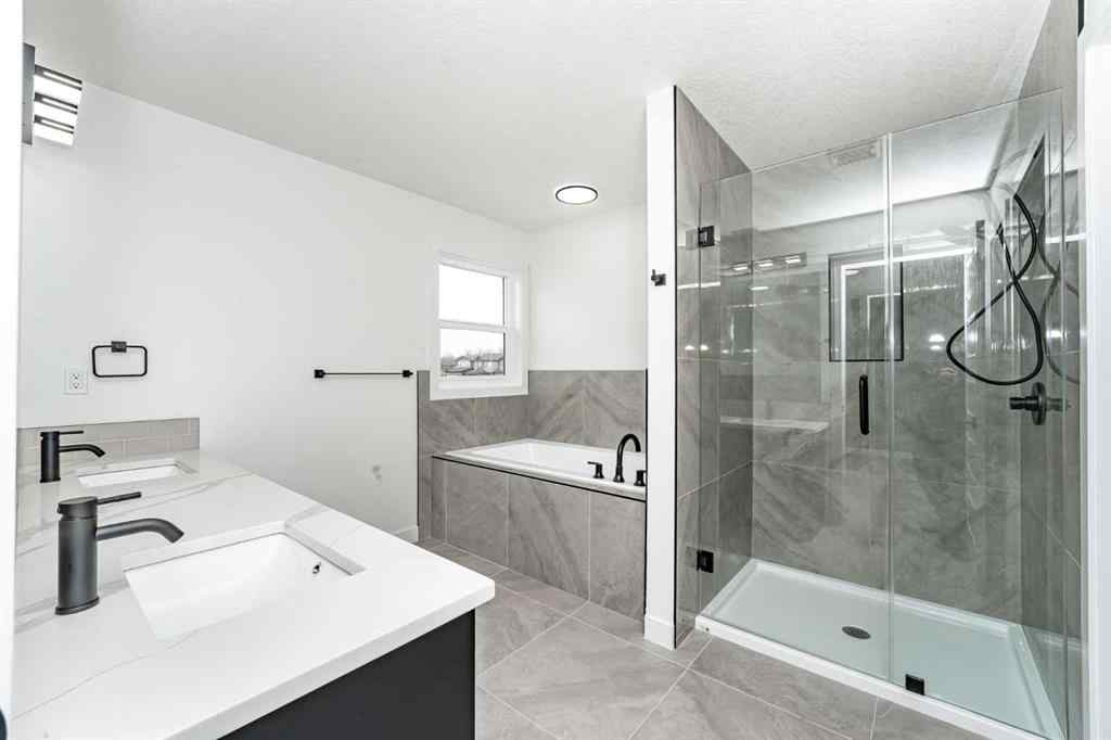 MLS® A2240263 - 182 Lakewood Crescent  in Lakewood Strathmore, Residential