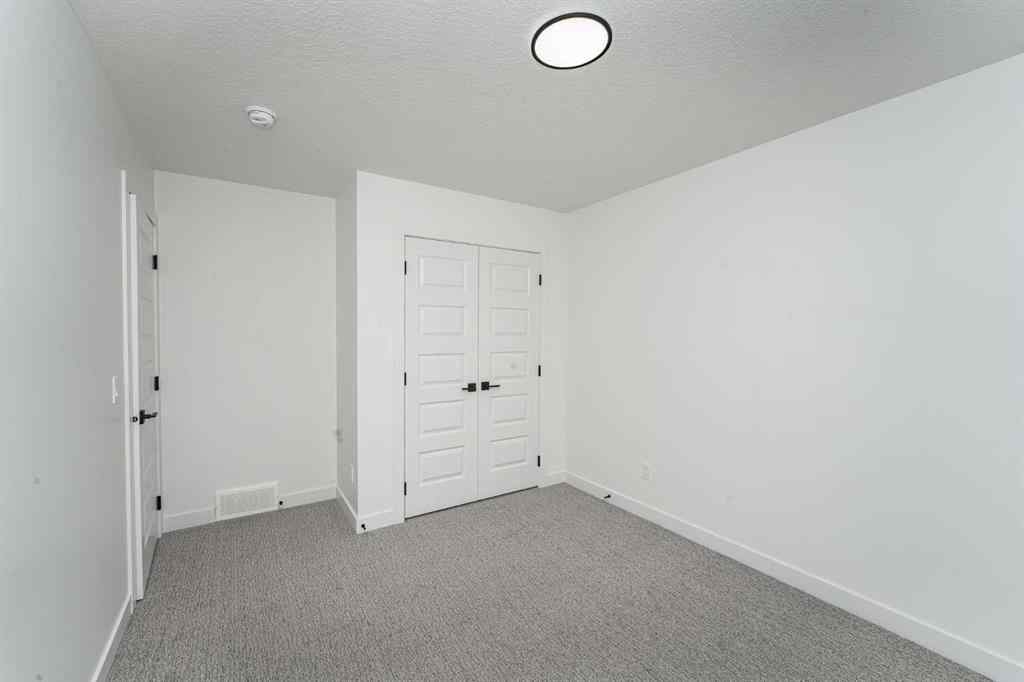 MLS® A2240263 - 182 Lakewood Crescent  in Lakewood Strathmore, Residential