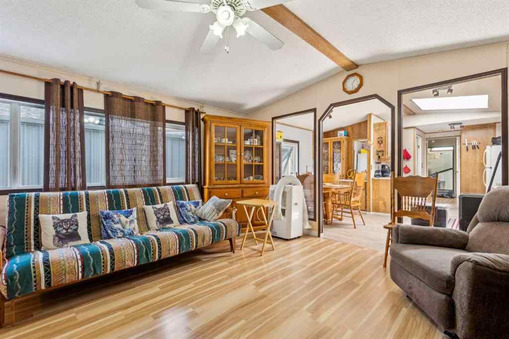 MLS® A2240269 - 122 Erin Woods Circle SE in Erin Woods Calgary, Residential