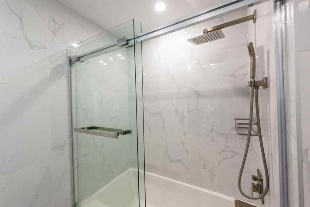 MLS® A2240270 - Unit ##306 1920 14 Avenue NE in Mayland Heights Calgary, Residential