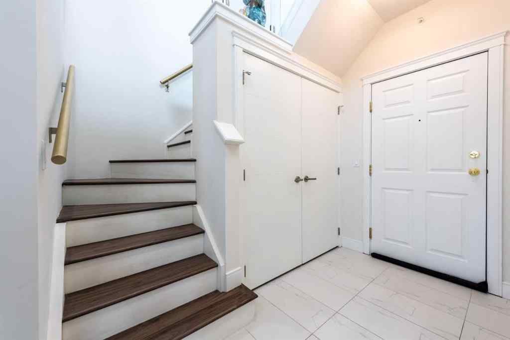 MLS® A2240270 - Unit ##306 1920 14 Avenue NE in Mayland Heights Calgary, Residential