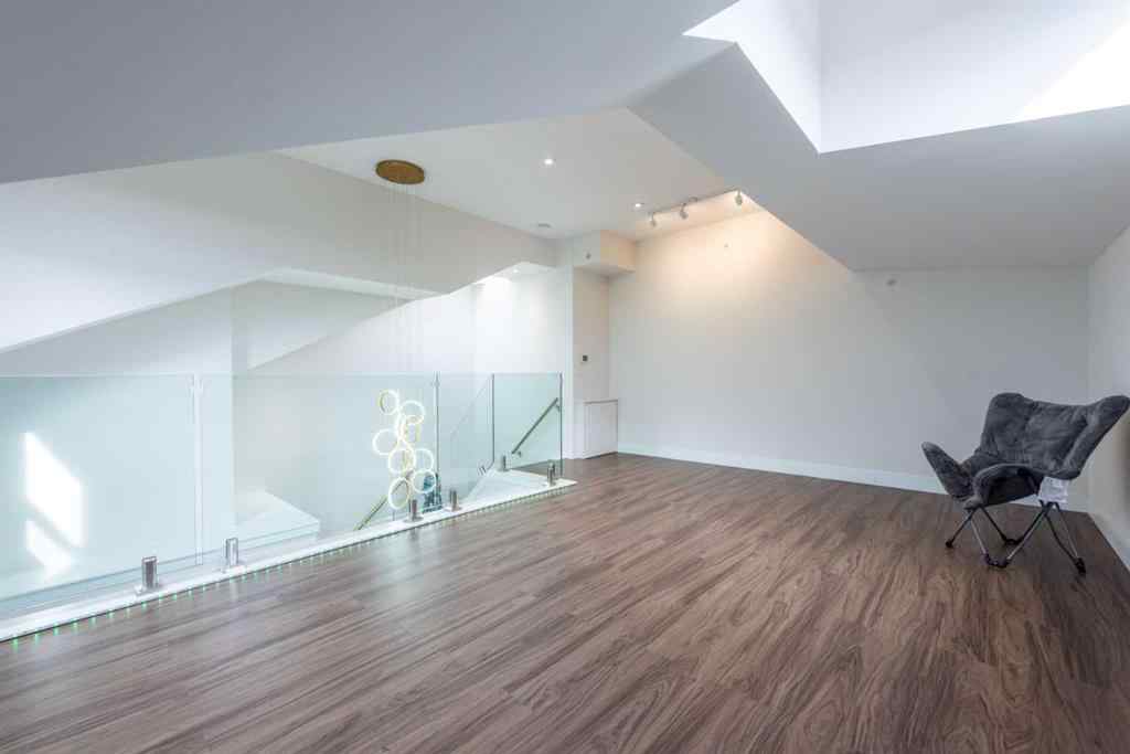 MLS® A2240270 - Unit ##306 1920 14 Avenue NE in Mayland Heights Calgary, Residential