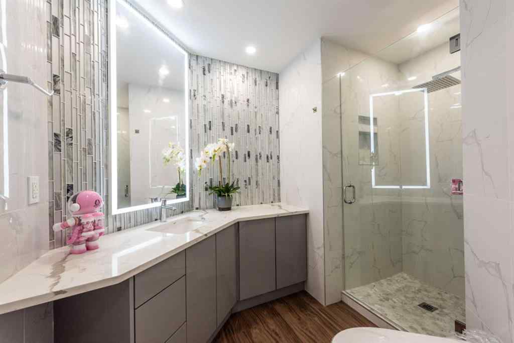 MLS® A2240270 - Unit ##306 1920 14 Avenue NE in Mayland Heights Calgary, Residential