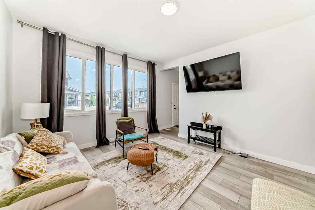 MLS® A2240271 - 144 Evanscrest Park NW in Evanston Calgary, Residential