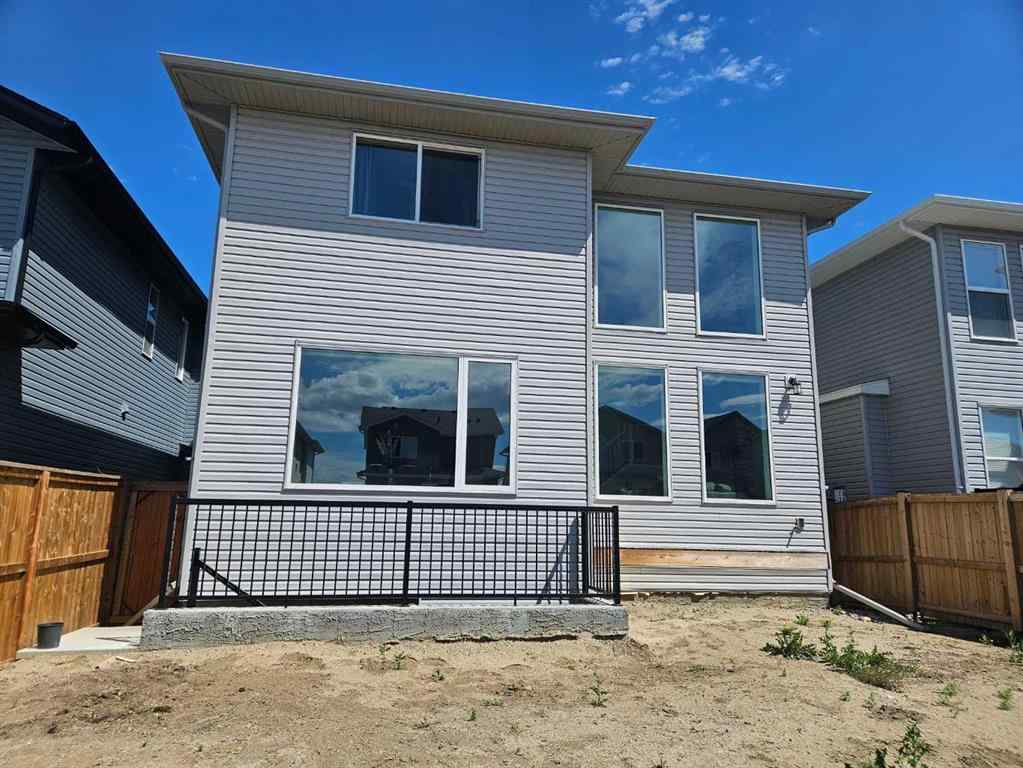 MLS® A2240283 - 2508 45 Street S in Discovery Lethbridge, Residential