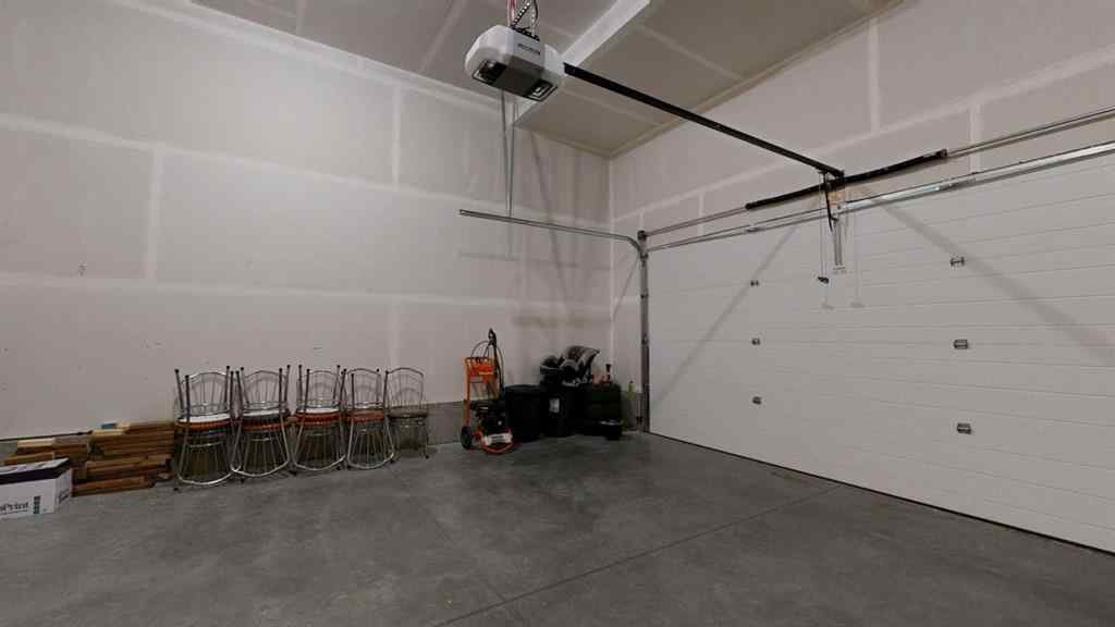 MLS® A2240283 - 2508 45 Street S in Discovery Lethbridge, Residential