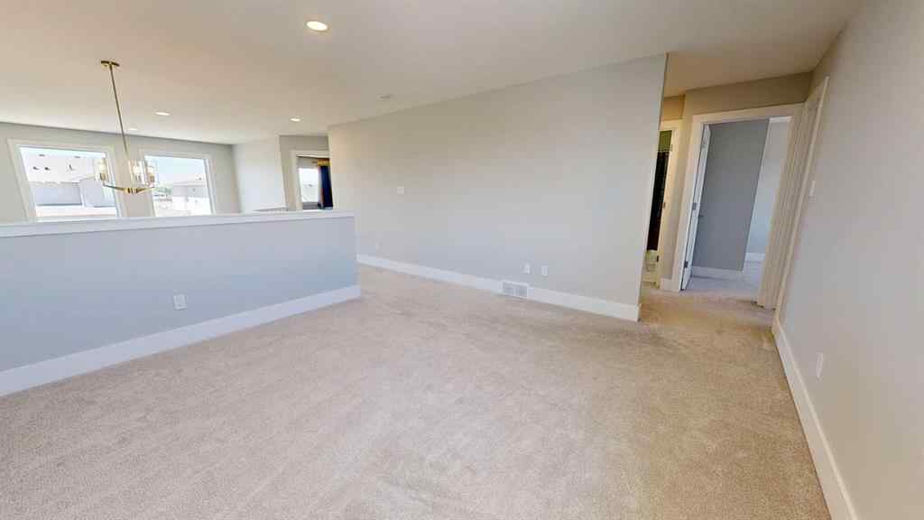 MLS® A2240283 - 2508 45 Street S in Discovery Lethbridge, Residential