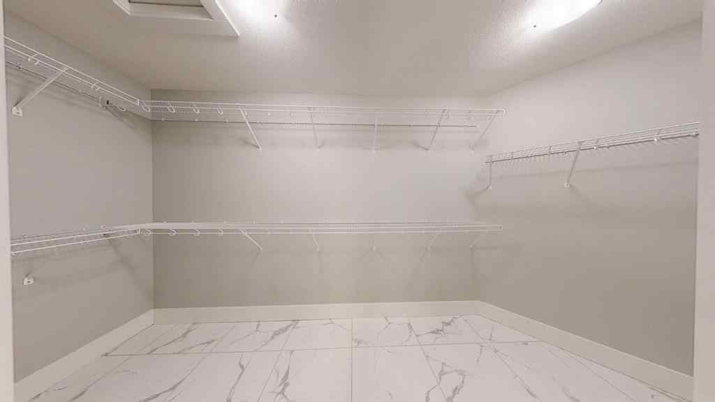 MLS® A2240283 - 2508 45 Street S in Discovery Lethbridge, Residential