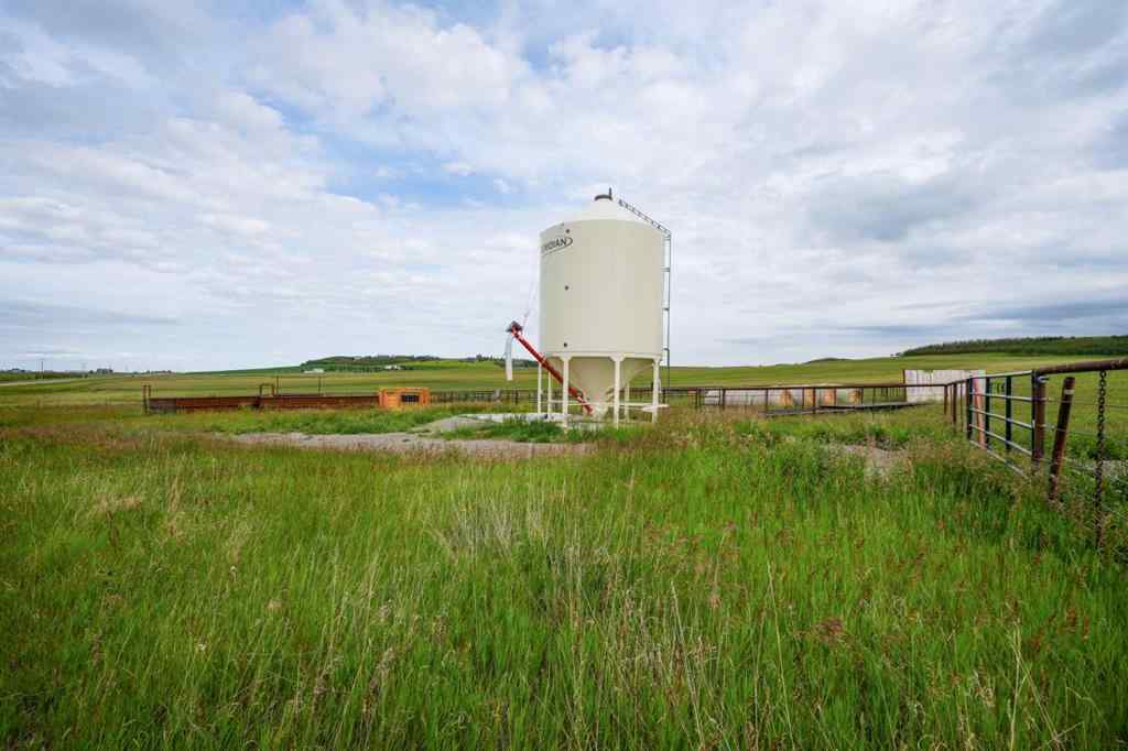 MLS® A2240295 - 70029 7 Highway W in NONE Rural Foothills County, Residential