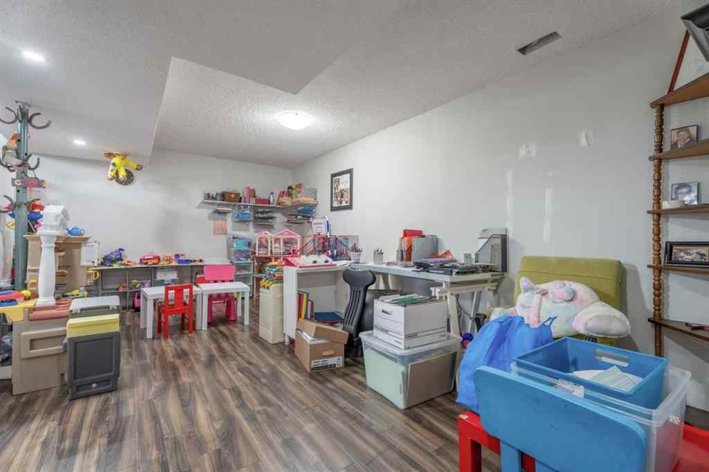 MLS® A2240295 - 70029 7 Highway W in NONE Rural Foothills County, Residential
