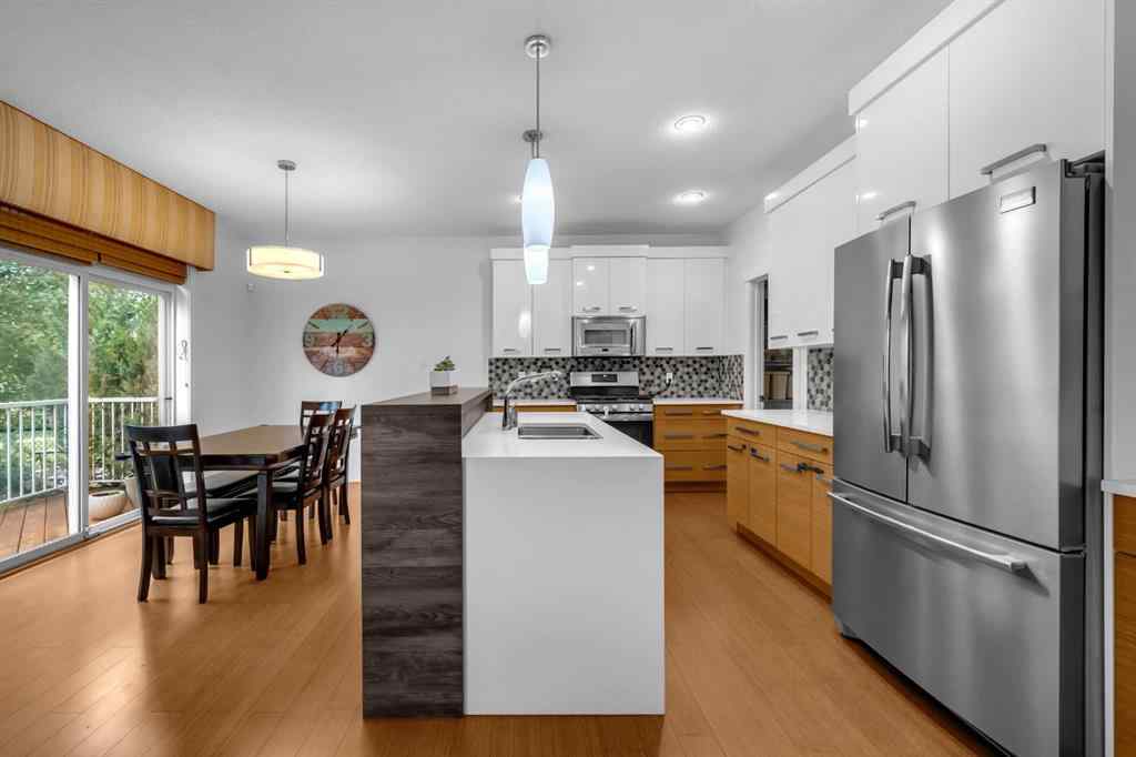 MLS® A2240306 - 233 Cranarch Common SE in Cranston Calgary, Residential