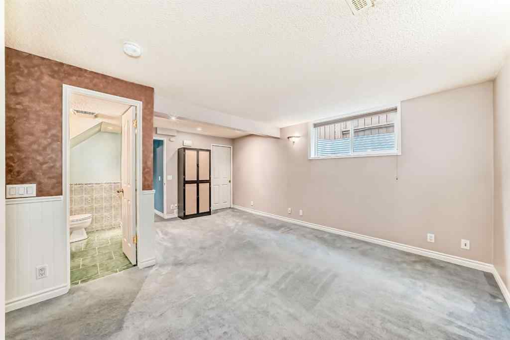 MLS® A2240310 - 224 Erin Dale Place SE in Erin Woods Calgary, Residential