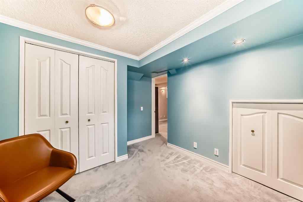MLS® A2240310 - 224 Erin Dale Place SE in Erin Woods Calgary, Residential