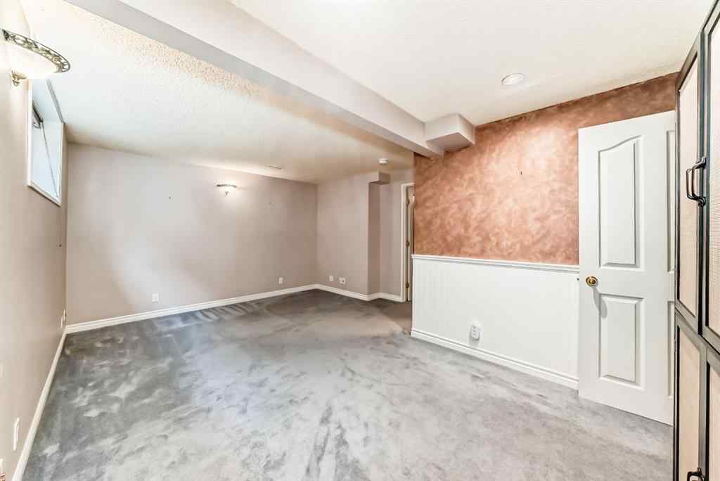 MLS® A2240310 - 224 Erin Dale Place SE in Erin Woods Calgary, Residential