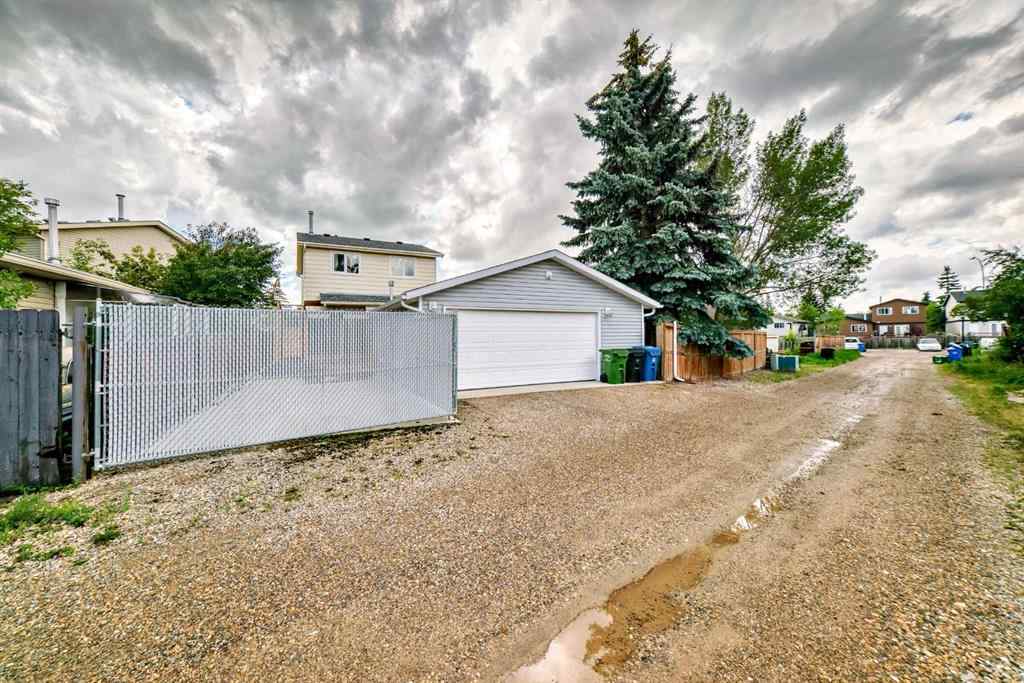 MLS® A2240310 - 224 Erin Dale Place SE in Erin Woods Calgary, Residential