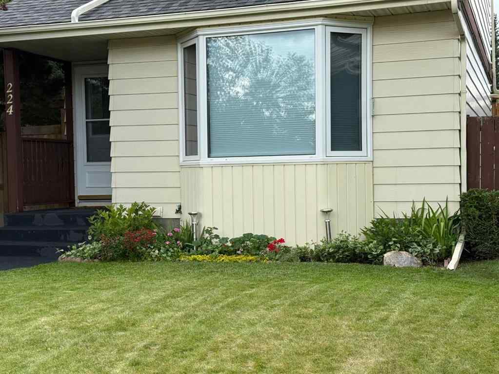 MLS® A2240310 - 224 Erin Dale Place SE in Erin Woods Calgary, Residential