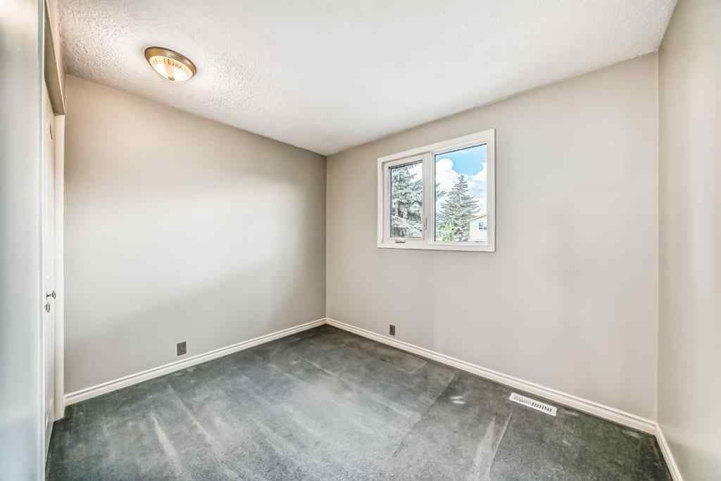 MLS® A2240310 - 224 Erin Dale Place SE in Erin Woods Calgary, Residential