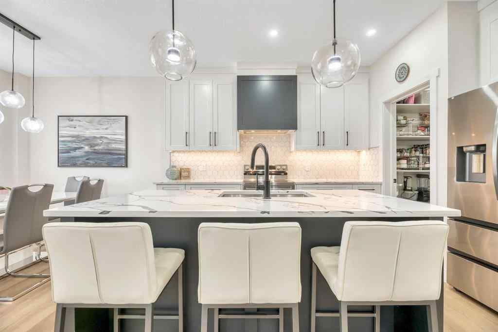 MLS® A2240315 - 820 Edgefield Street  in Edgefield Strathmore, Residential