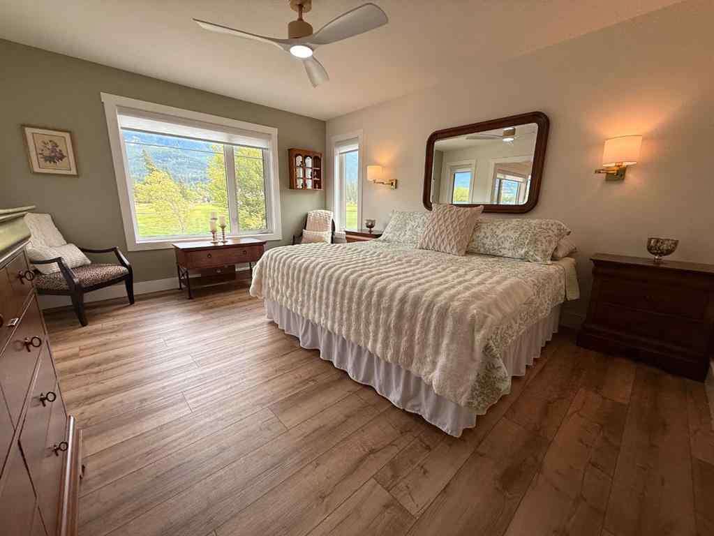 MLS® A2240327 - 4962 Riverside Drive  in NONE Out of Province_Alberta, Residential