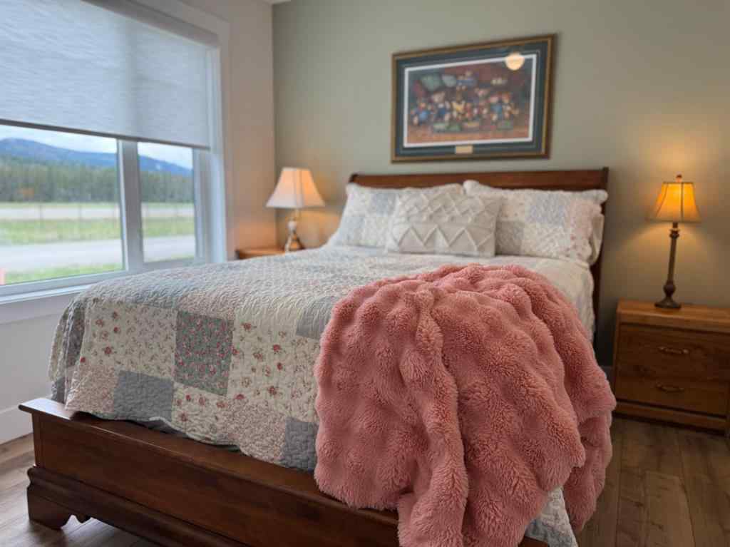 MLS® A2240327 - 4962 Riverside Drive  in NONE Out of Province_Alberta, Residential