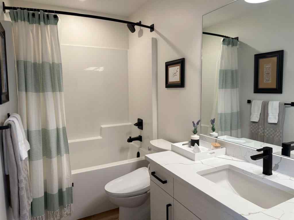 MLS® A2240327 - 4962 Riverside Drive  in NONE Out of Province_Alberta, Residential