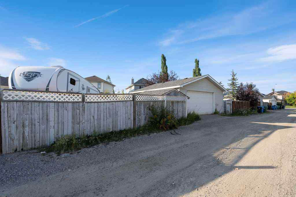 MLS® A2240333 - 17 Coville Gardens NE in Coventry Hills Calgary, Residential