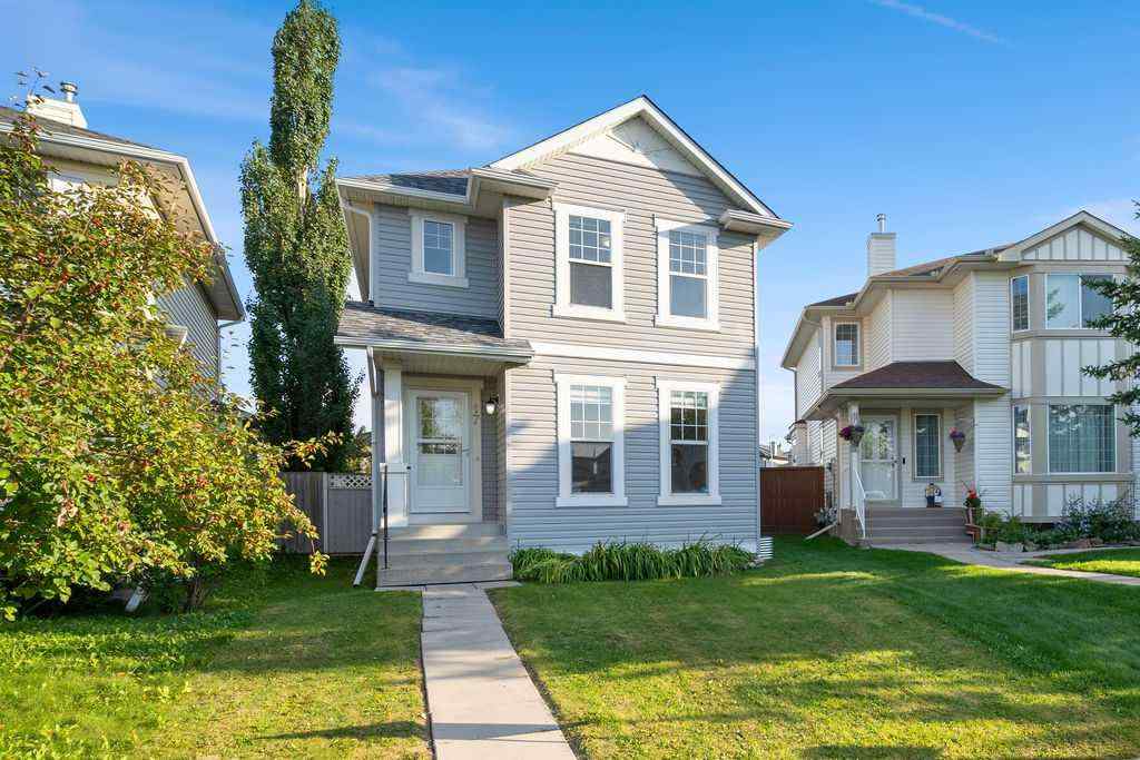 MLS® A2240333 - 17 Coville Gardens NE in Coventry Hills Calgary, Residential
