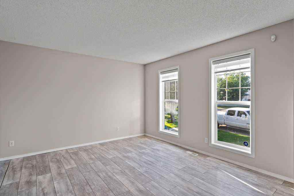 MLS® A2240333 - 17 Coville Gardens NE in Coventry Hills Calgary, Residential