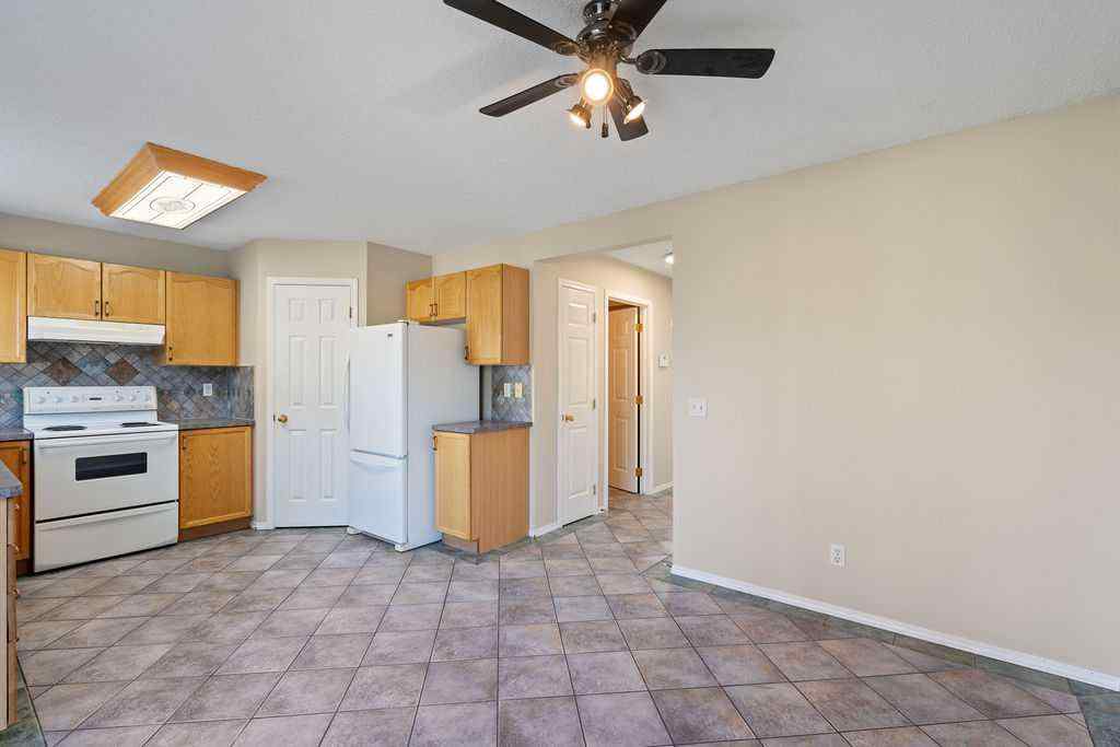 MLS® A2240333 - 17 Coville Gardens NE in Coventry Hills Calgary, Residential