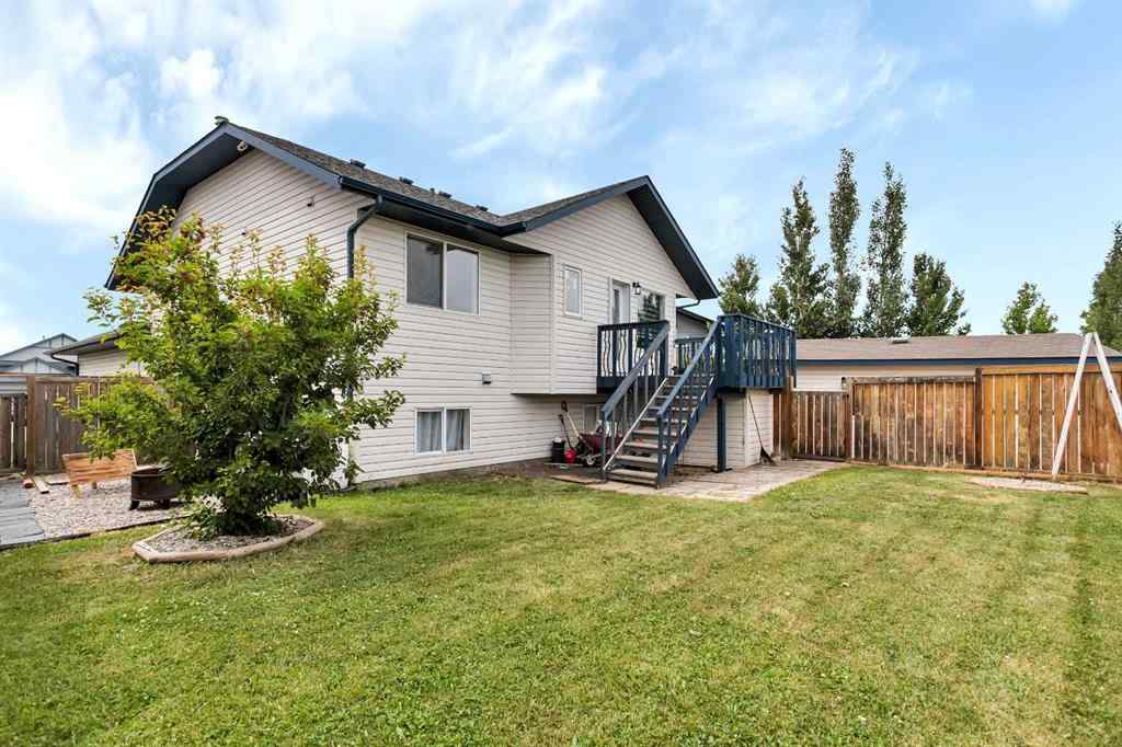 MLS® A2240334 - 6407 60 Street Close  in Meadowlark Estates Ponoka, Residential