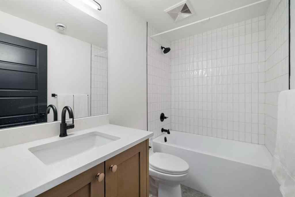 MLS® A2240342 - 2006 29 Avenue SW in South Calgary Calgary, Residential