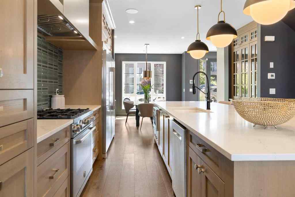 MLS® A2240342 - 2006 29 Avenue SW in South Calgary Calgary, Residential