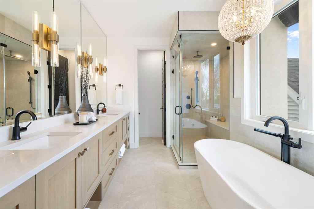 MLS® A2240342 - 2006 29 Avenue SW in South Calgary Calgary, Residential