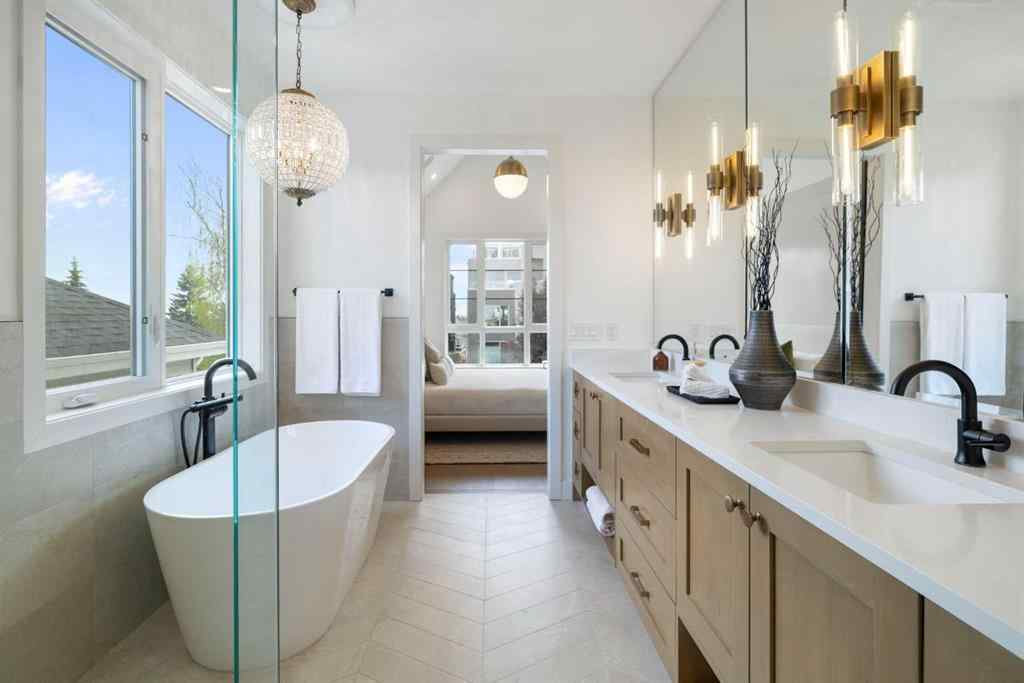 MLS® A2240342 - 2006 29 Avenue SW in South Calgary Calgary, Residential