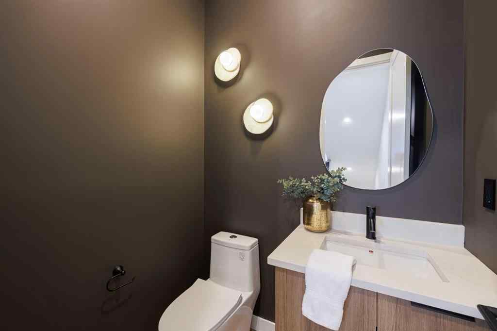 MLS® A2240356 - 2611 25 Street SW in Richmond Calgary, Residential