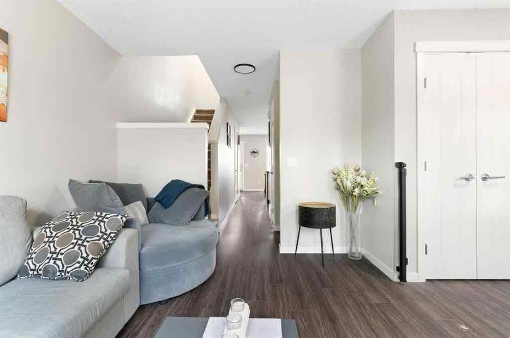 MLS® A2240361 - Unit #711 101 Sunset Drive  in Sunset Ridge Cochrane, Residential