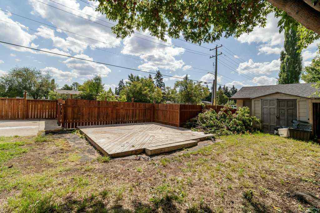 MLS® A2240376 - 4001 51 A Street  in Michener Hill Red Deer, Residential