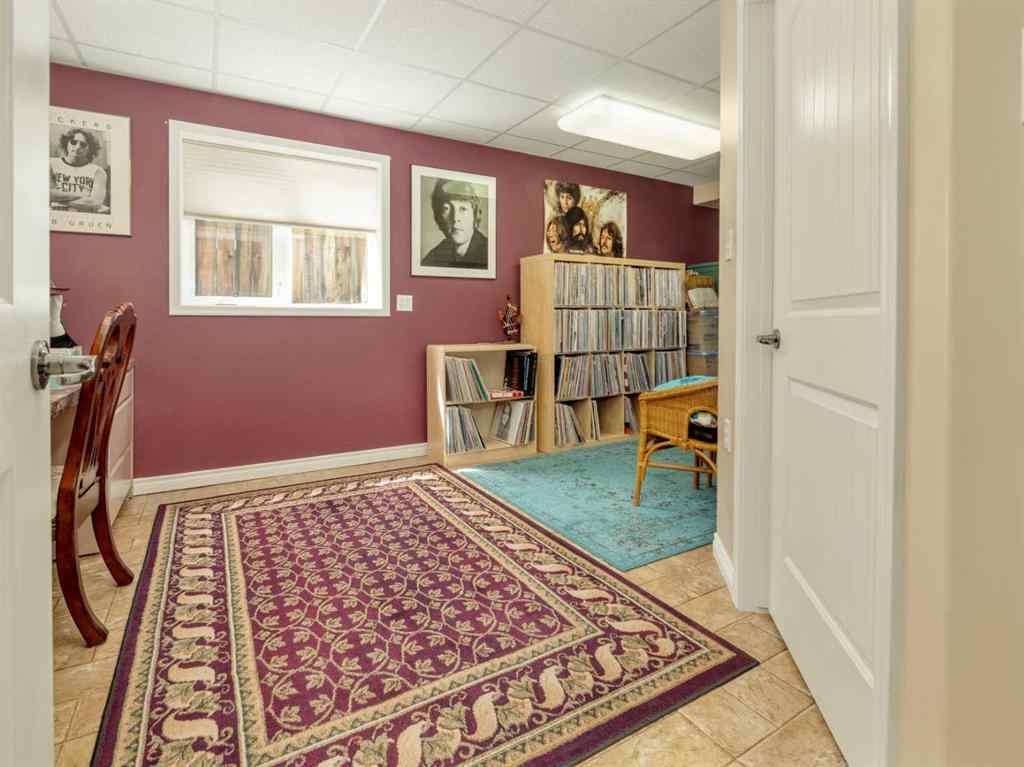 MLS® A2240377 - 2006 7 Avenue S in Victoria Park Lethbridge, Residential