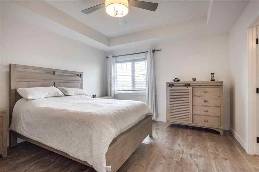 MLS® A2240386 - 73 Longmire Close  in Laredo Red Deer, Residential