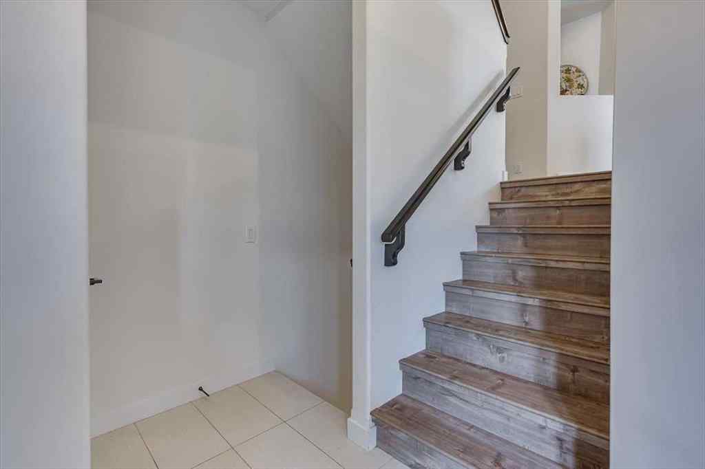 MLS® A2240386 - 73 Longmire Close  in Laredo Red Deer, Residential