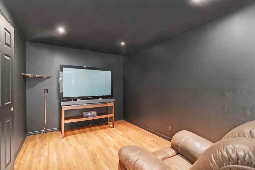MLS® A2240387 - 474 Athabasca Avenue  in Abasand Fort McMurray, Residential