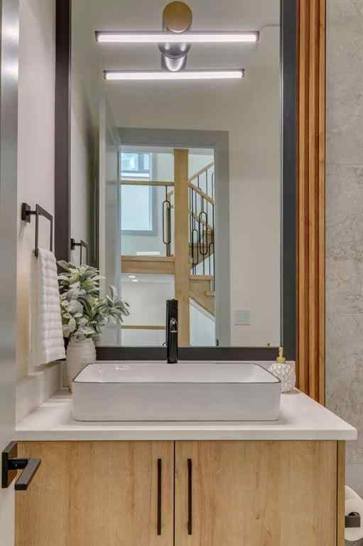 MLS® A2240397 - 431 Patterson Boulevard SW in Patterson Calgary, Residential
