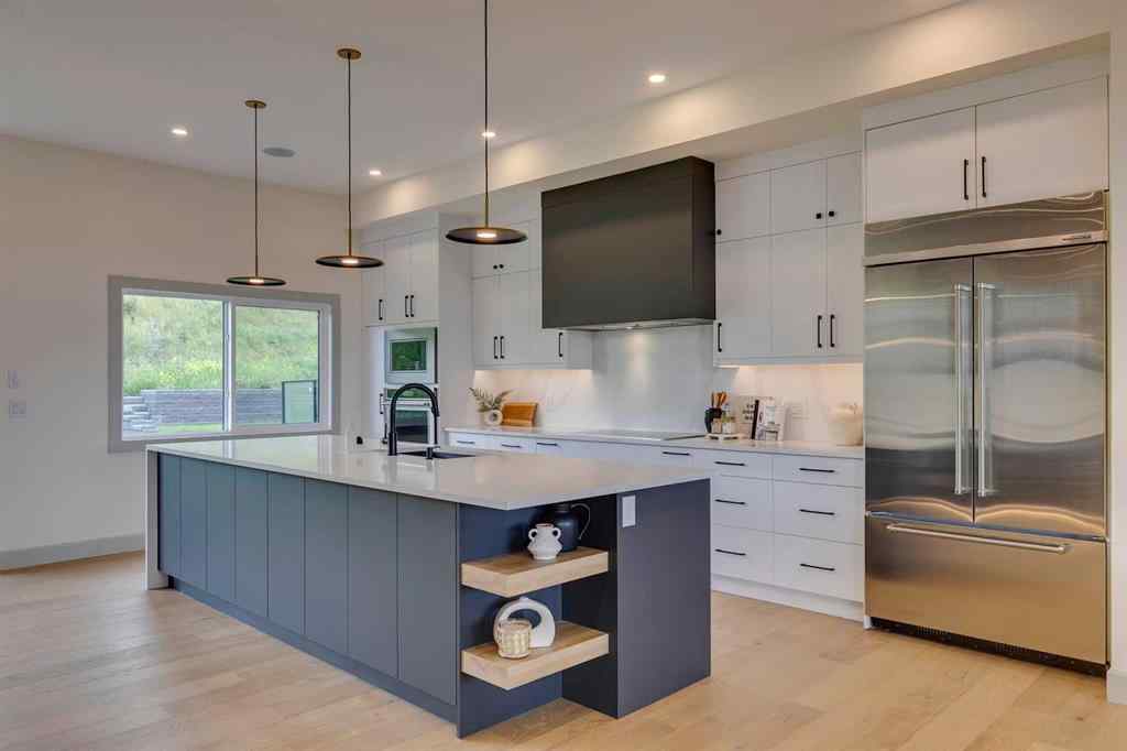 MLS® A2240397 - 431 Patterson Boulevard SW in Patterson Calgary, Residential