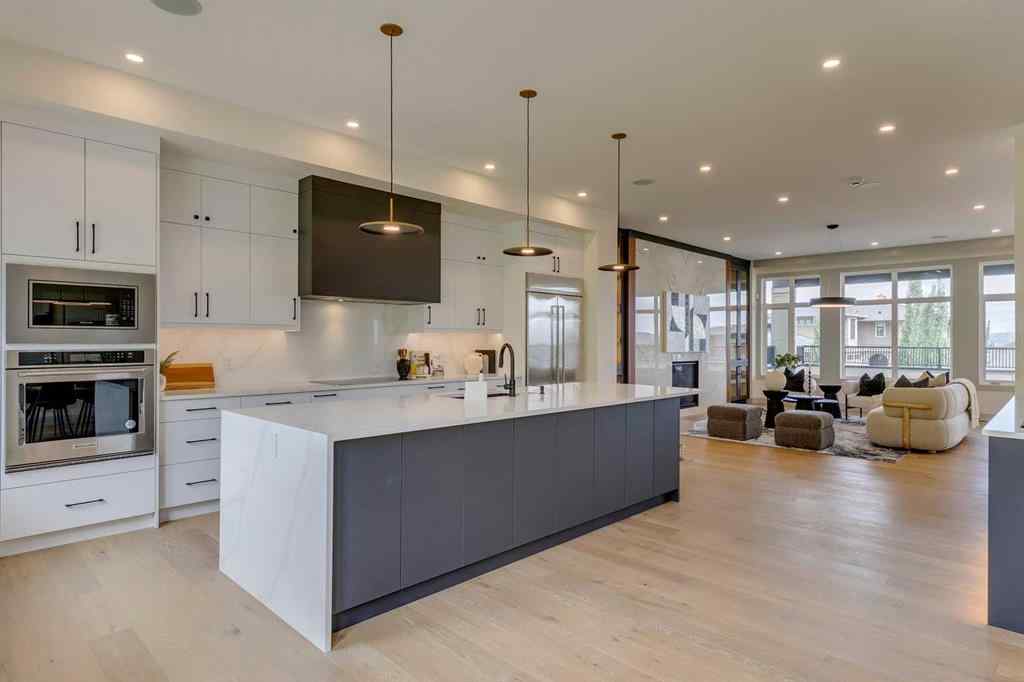 MLS® A2240397 - 431 Patterson Boulevard SW in Patterson Calgary, Residential