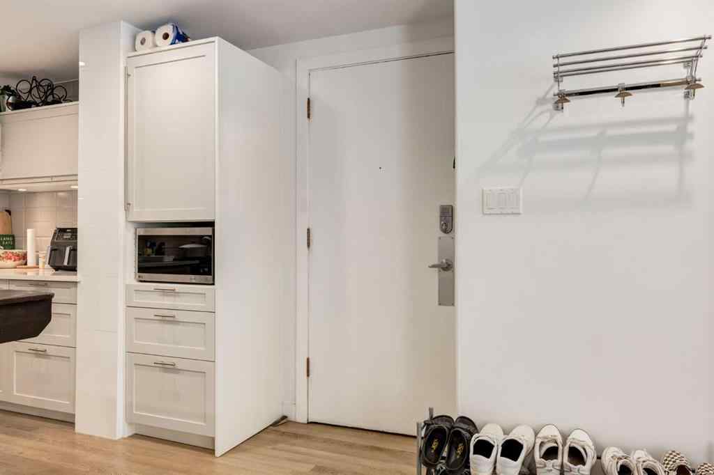 MLS® A2240401 - Unit #205 1222 13 Avenue SW in Beltline Calgary, Residential