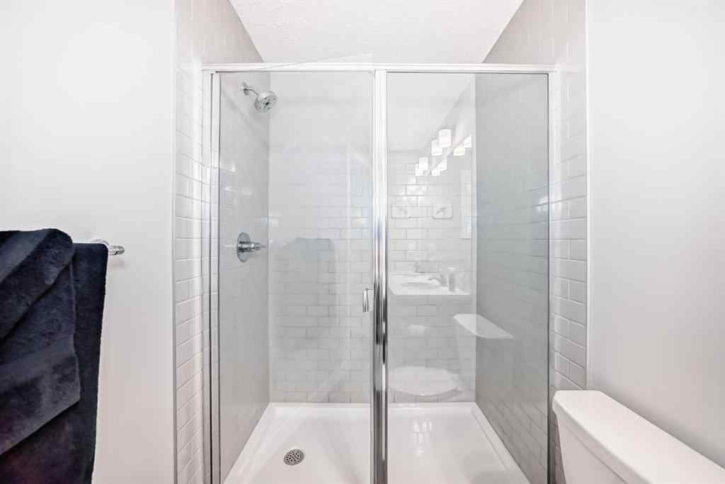 MLS® A2240413 - 1073 Chinook Gate Heath SW in Chinook Gate Airdrie, Residential