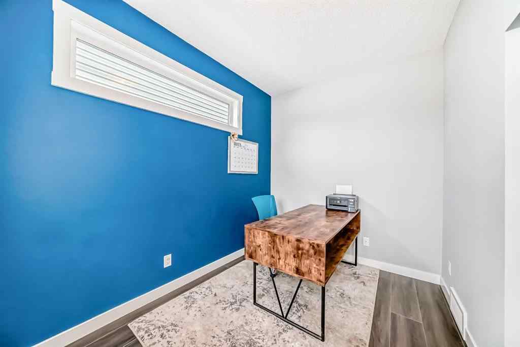 MLS® A2240413 - 1073 Chinook Gate Heath SW in Chinook Gate Airdrie, Residential