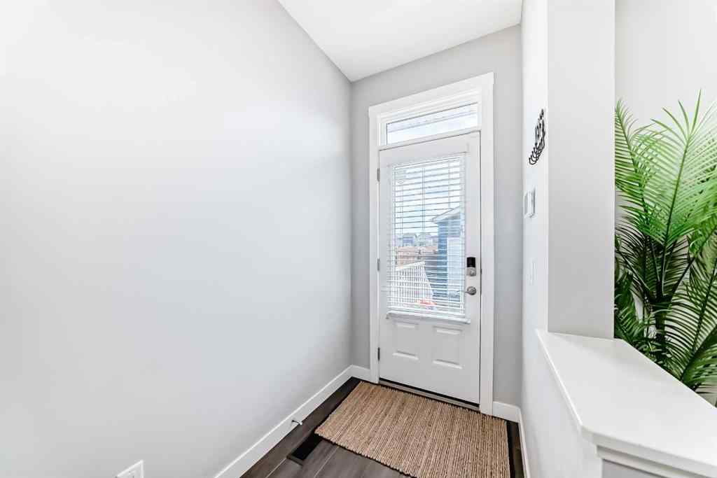 MLS® A2240413 - 1073 Chinook Gate Heath SW in Chinook Gate Airdrie, Residential