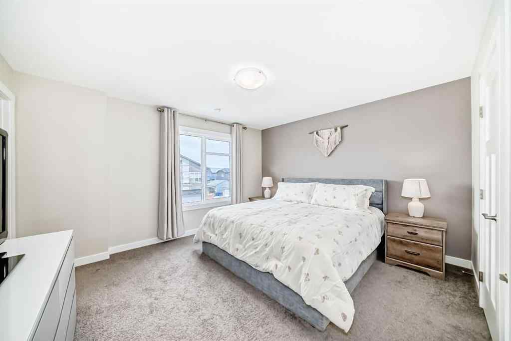 MLS® A2240413 - 1073 Chinook Gate Heath SW in Chinook Gate Airdrie, Residential